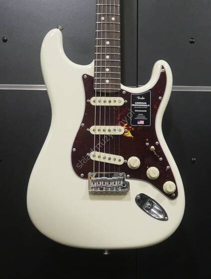 Fender American Professional II Stratocaster SSS RW OWT | Gitara elektryczna